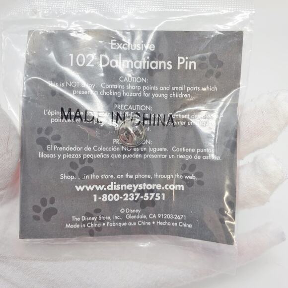 Disney Exclusive 102 Dalmatians Promo Enamel Pin - NIP - Picture 5 of 6